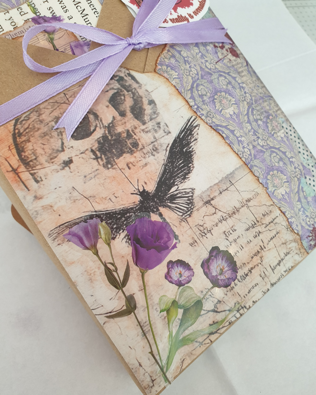 🎃 Blind Date with a Book – Halloween Edition